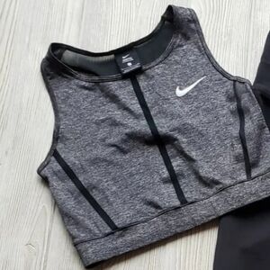 Nike Pro Top